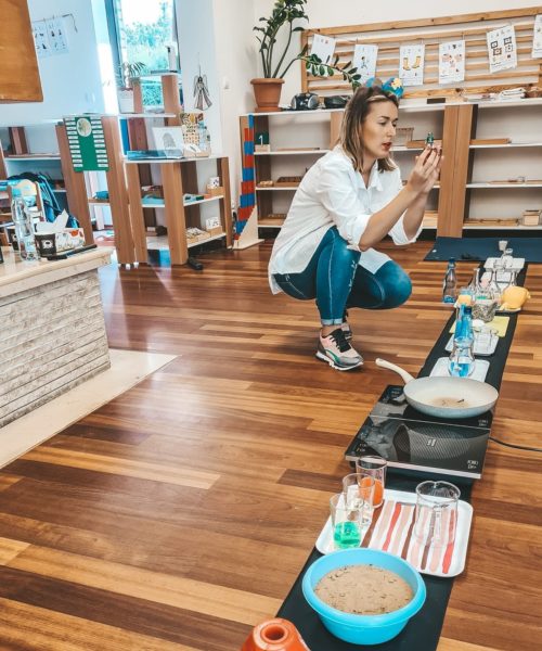 240143303_395145765429227_8472673110897704723_n