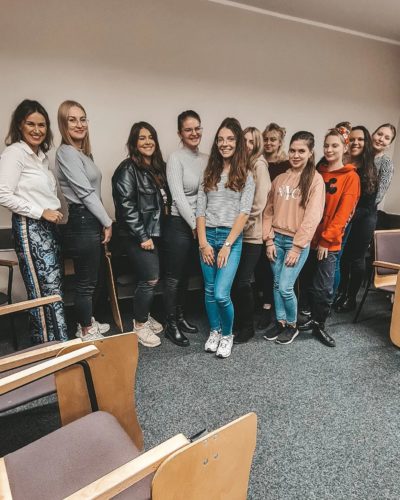 261193887_432628931680910_39101565774954348_n